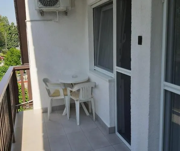 Apartment Bartha Vendeghaz *